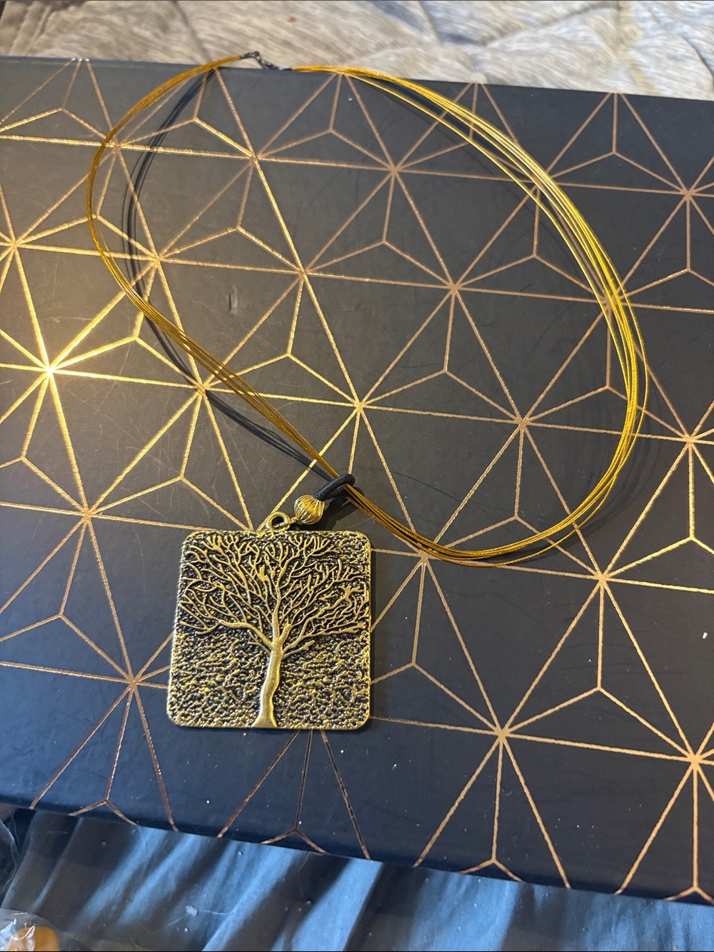 Gold Tree of Life Pendant Necklace - Women Jewelry